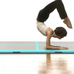 vidaXL oppustelig gymnastikmåtte med pumpe 300 x 100 x 10 cm PVC grøn