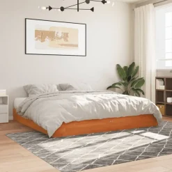 vidaXL sengeramme uden madras 200x200 cm massivt fyrretræ gyldenbrun