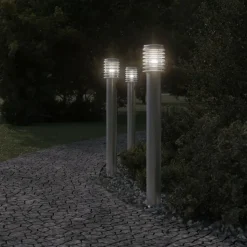 vidaXL udendørs standerlampe med stikkontakt 110 cm rustfrit stål sølv